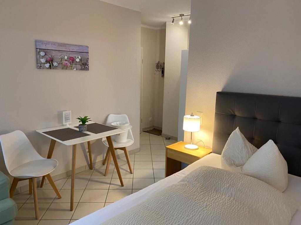 Apartments Und Zimmer Gaestehaus Matthias Drezda Kültér fotó