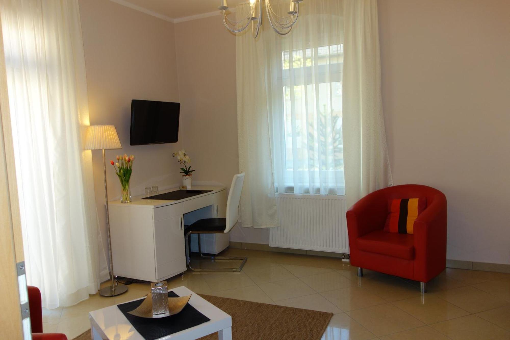 Apartments Und Zimmer Gaestehaus Matthias Drezda Szoba fotó