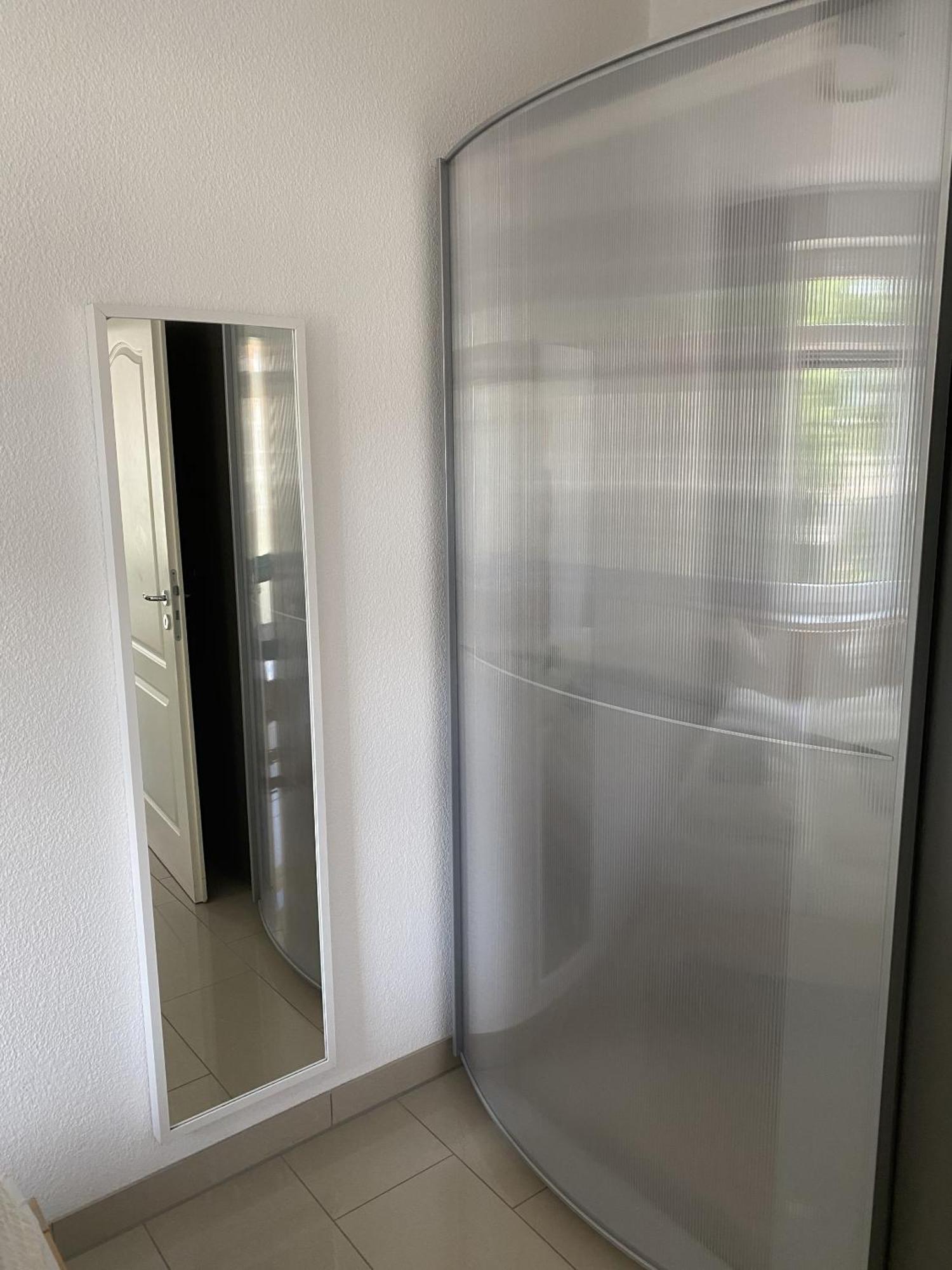 Apartments Und Zimmer Gaestehaus Matthias Drezda Szoba fotó