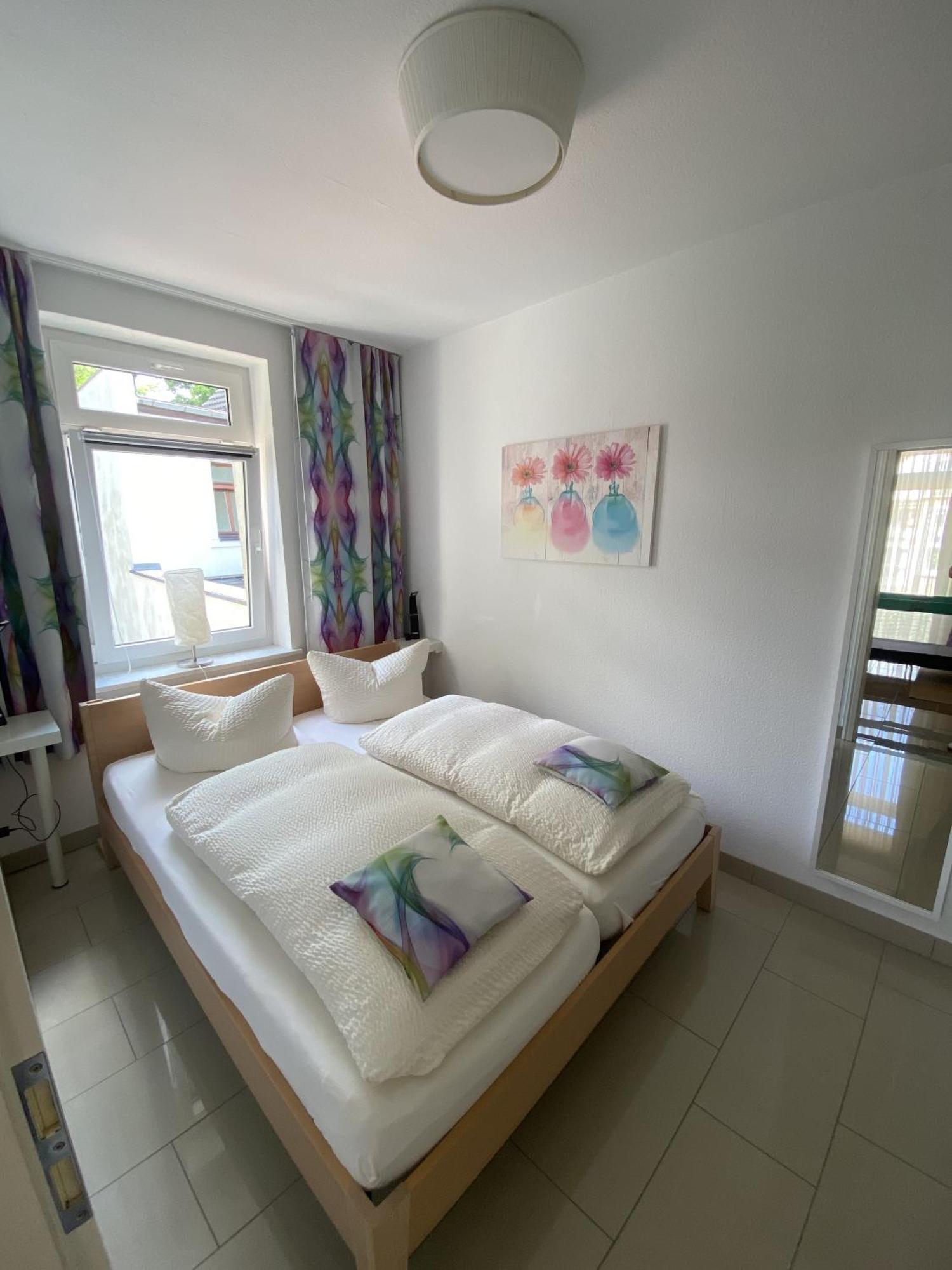 Apartments Und Zimmer Gaestehaus Matthias Drezda Szoba fotó